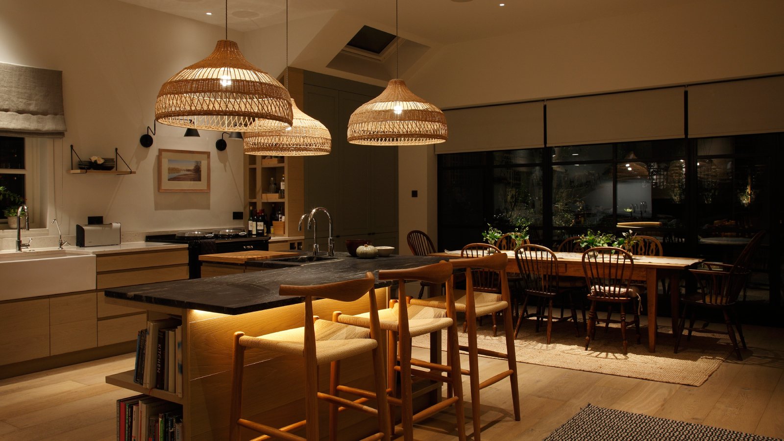 kitchen pendant lights above island with layered lighting