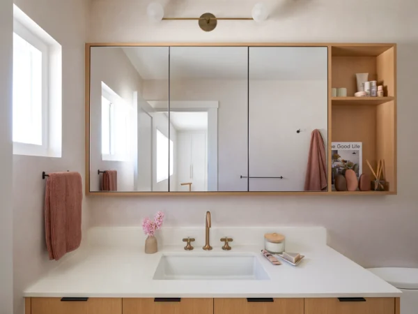 Small Bathroom Remodel Ideas That Maximize Space